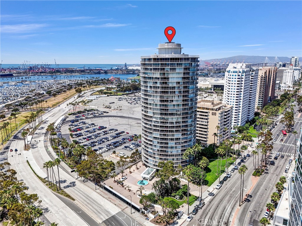 700 E Ocean #3107