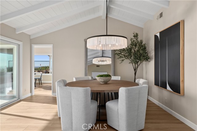 Detail Gallery Image 11 of 34 For 31 Carmel Bay Dr, Corona Del Mar,  CA 92625 - 4 Beds | 2/1 Baths