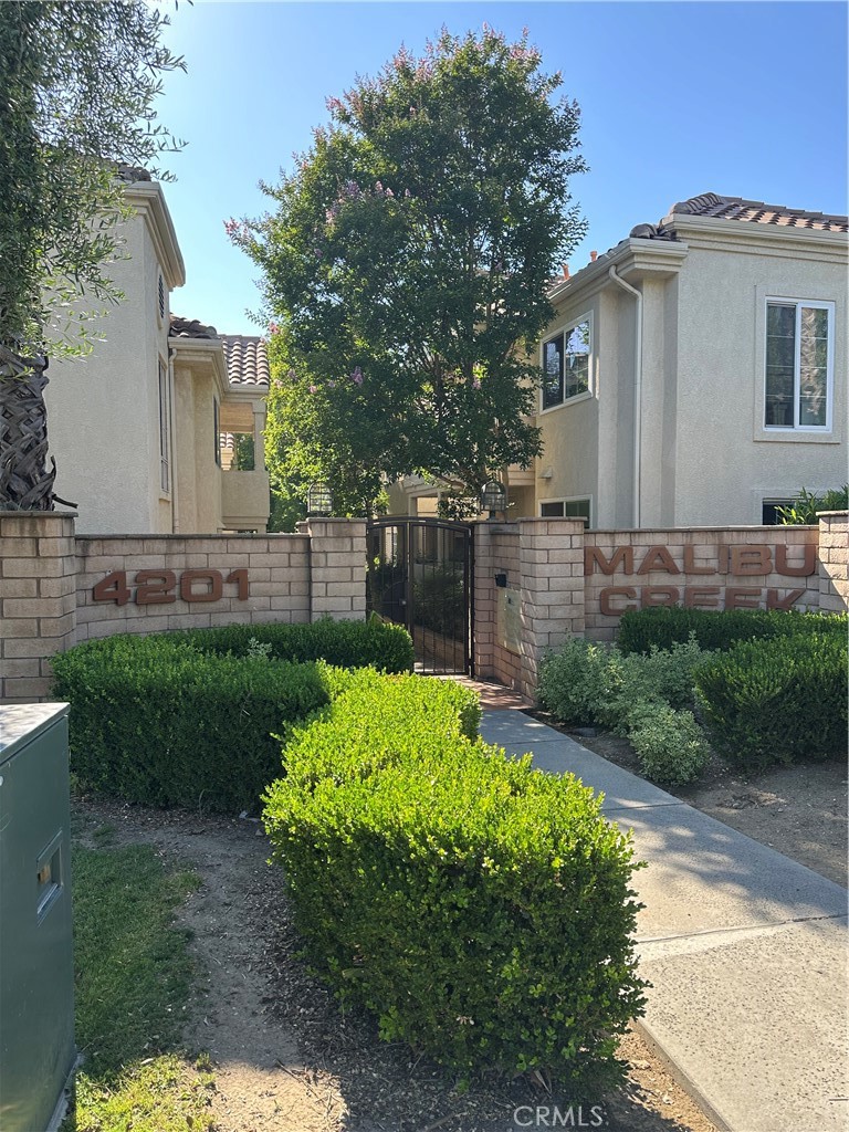 4201 Las Virgenes Road #201