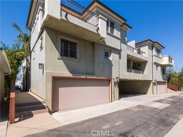 Detail Gallery Image 35 of 35 For 644 Hermosa Ave, Hermosa Beach,  CA 90254 - 3 Beds | 2/1 Baths