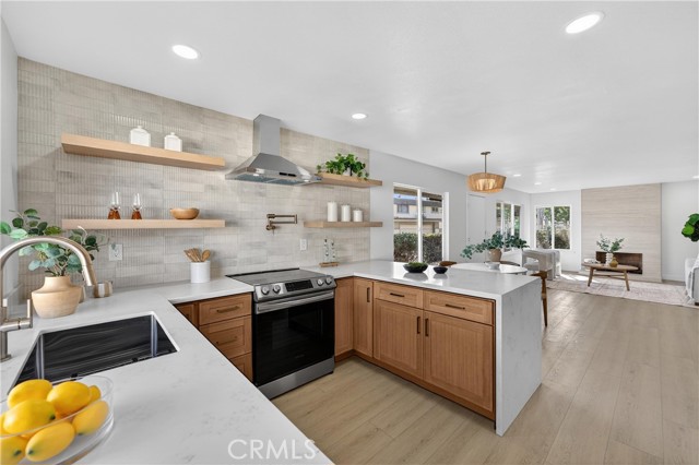 Detail Gallery Image 9 of 22 For 13972 Chelmsford, Westminster,  CA 92683 - 2 Beds | 1 Baths