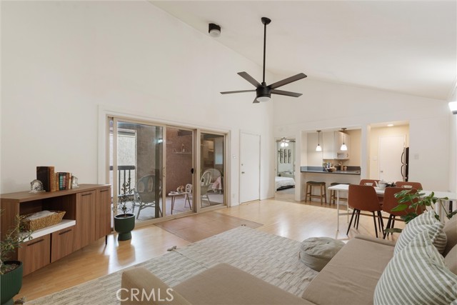 Detail Gallery Image 1 of 39 For 7890 E Spring St 13i,  Long Beach,  CA 90815 - 1 Beds | 1 Baths