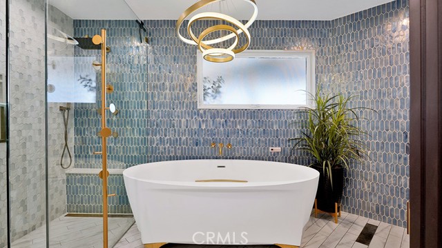 Detail Gallery Image 36 of 71 For 213 Marguerite, Corona Del Mar,  CA 92625 - 3 Beds | 2/1 Baths