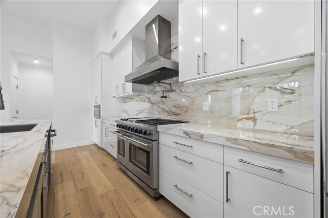 Detail Gallery Image 34 of 58 For 6565 Pickwick, Los Angeles,  CA 90042 - 3 Beds | 2/1 Baths