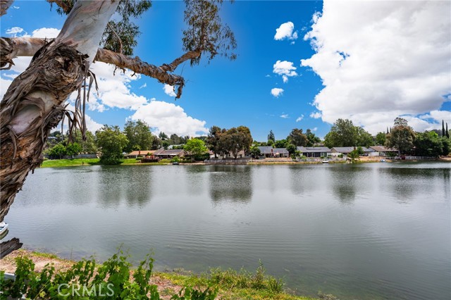 42768 Santa Suzanne Place, Temecula CA: https://media.crmls.org/medias/b608cdef-6379-4d5d-af1f-61c3aadc6a02.jpg