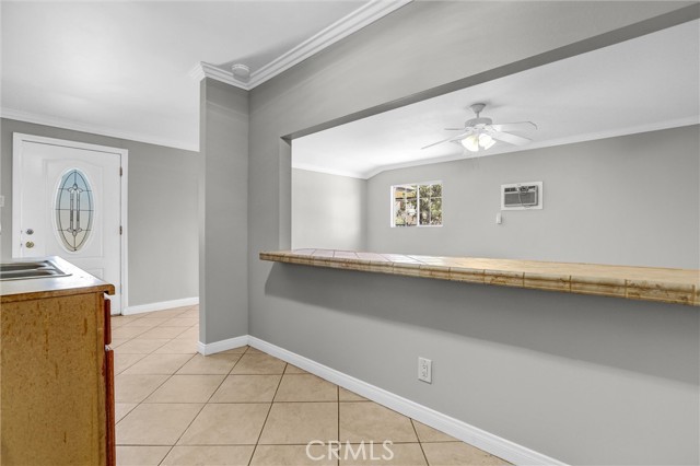 7836 Hanna Avenue, Canoga Park CA: https://media.crmls.org/medias/b609a872-7e27-4f89-bc00-9045f078145b.jpg