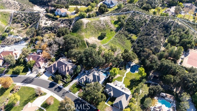 Detail Gallery Image 51 of 57 For 15562 Bronco, Canyon Country,  CA 91387 - 4 Beds | 4 Baths