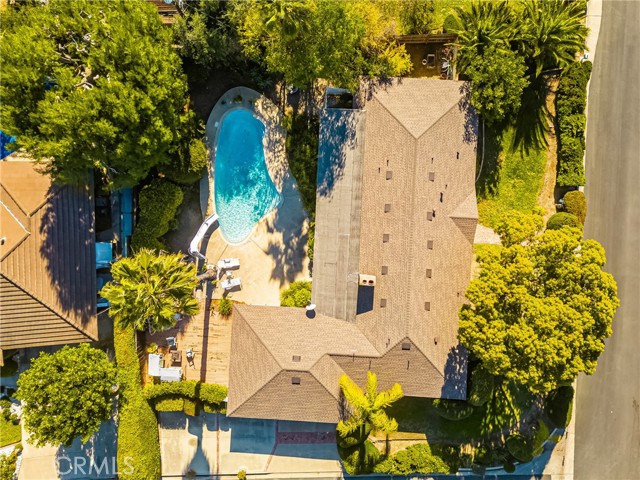 Detail Gallery Image 33 of 37 For 13382 Mount Hood Dr, North Tustin,  CA 92705 - 4 Beds | 3 Baths