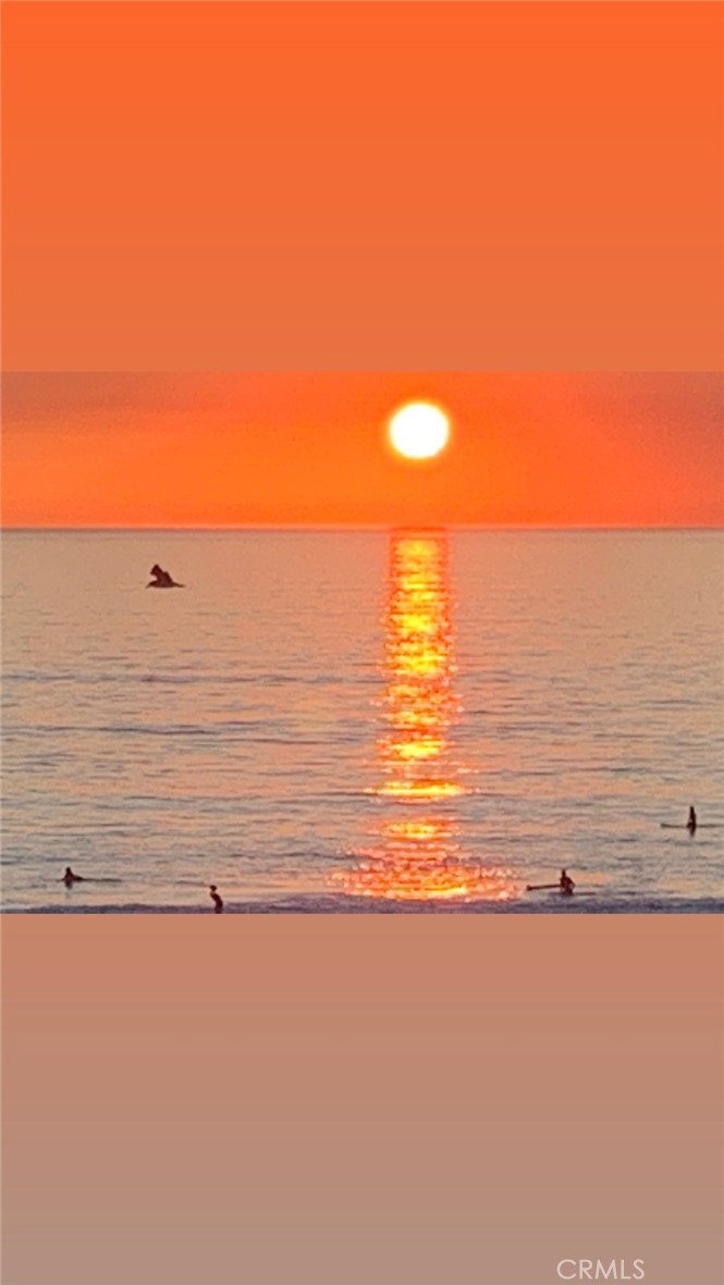 https://media.crmls.org/medias/b60db2ff-6180-4641-8ec6-b57049fe78cd.jpg?preset=X-Large