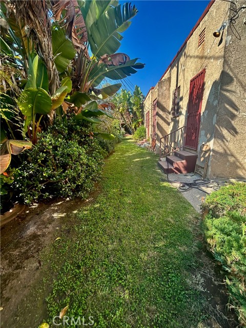 Detail Gallery Image 3 of 3 For 3420 W 78th, Hyde Park,  CA 90043 - – Beds | – Baths