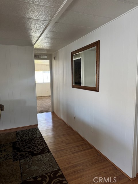 12700 2nd Street, Yucaipa CA: https://media.crmls.org/medias/b60eae58-e886-44b3-9815-a79ff084f0f5.jpg