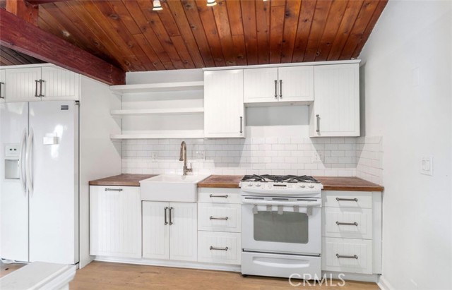 Detail Gallery Image 25 of 37 For 31954 Pine Cone, Running Springs,  CA 92382 - 3 Beds | 1 Baths