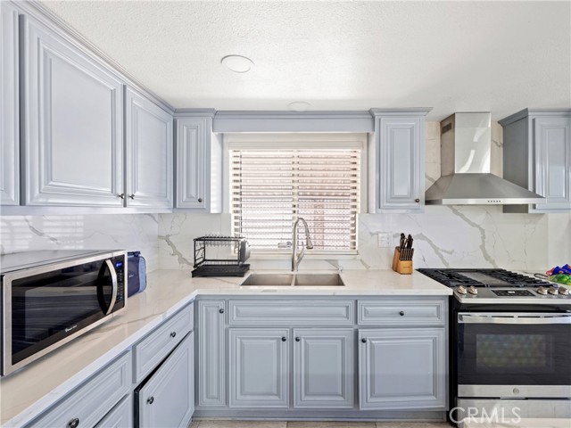 Detail Gallery Image 6 of 22 For 20683 Waalew Rd #B23,  Apple Valley,  CA 92307 - 2 Beds | 2 Baths