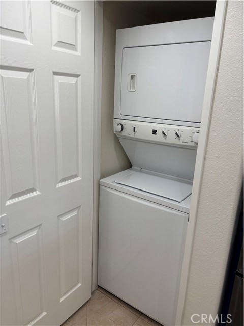 Detail Gallery Image 24 of 37 For 16160 Tortola Cir, Huntington Beach,  CA 92649 - 3 Beds | 3 Baths