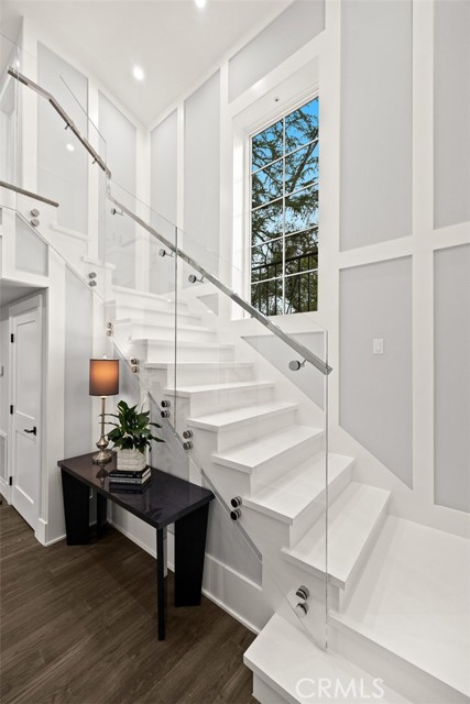 2174 Melville Drive, San Marino CA: https://media.crmls.org/medias/b6134037-1276-4ae6-ac71-dfbd692631e4.jpg