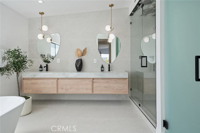 Detail Gallery Image 40 of 65 For 22268 Avenue San Luis, Woodland Hills,  CA 91364 - 5 Beds | 5/1 Baths