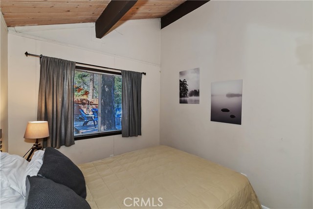 254 Wabash Lane, Sugarloaf CA: https://media.crmls.org/medias/b61478be-3665-48e6-b9f1-2a55c5db818c.jpg