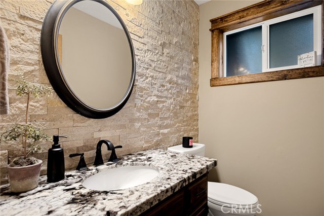 Detail Gallery Image 18 of 41 For 386 Rainier Rd, Lake Arrowhead,  CA 92352 - 4 Beds | 3/1 Baths