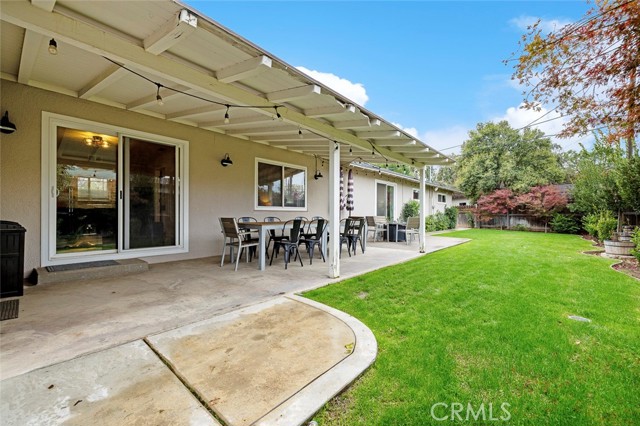 Detail Gallery Image 23 of 25 For 216 W San Ramon Ave, Fresno,  CA 93704 - 3 Beds | 2 Baths