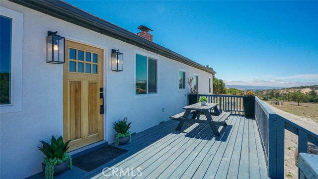 Detail Gallery Image 1 of 43 For 1990 Tularosa Rd, Lompoc,  CA 93436 - 3 Beds | 2 Baths