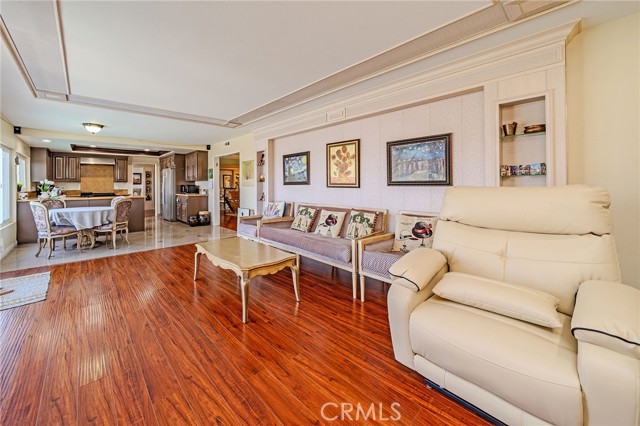 Detail Gallery Image 15 of 51 For 1520 via Los Coyotes, La Habra,  CA 90631 - 5 Beds | 3 Baths