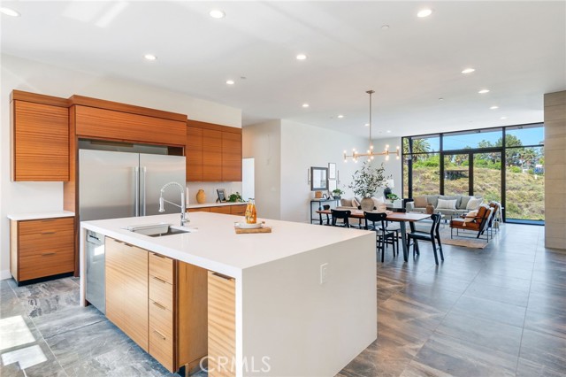 Detail Gallery Image 12 of 71 For 1922 Edgefair Ln, Redlands,  CA 92373 - 3 Beds | 3/1 Baths