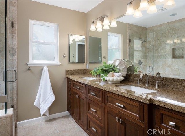 Detail Gallery Image 22 of 38 For 1032 Saint John Pl, North Tustin,  CA 92705 - 4 Beds | 2/1 Baths