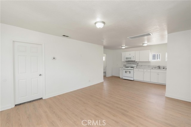 Detail Gallery Image 34 of 36 For 11267 Huguley Dr, Riverside,  CA 92505 - 3 Beds | 1 Baths