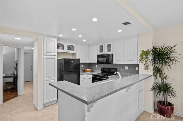 Detail Gallery Image 14 of 54 For 91 Stanford Ct #62,  Irvine,  CA 92612 - 3 Beds | 3 Baths