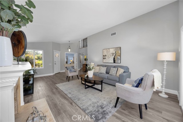 Detail Gallery Image 10 of 48 For 3675 Cypress Ln, Yorba Linda,  CA 92886 - 3 Beds | 3 Baths