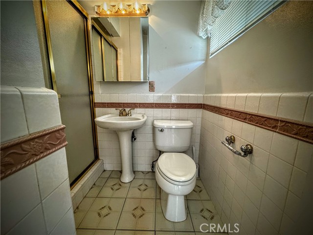 Detail Gallery Image 17 of 28 For 727 Canary St, Colton,  CA 92324 - 3 Beds | 2 Baths