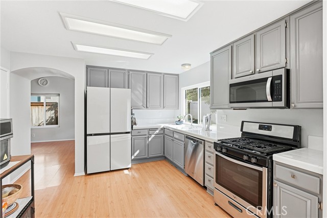 Detail Gallery Image 7 of 22 For 4 via Violeta, Rancho Santa Margarita,  CA 92688 - 3 Beds | 2/1 Baths