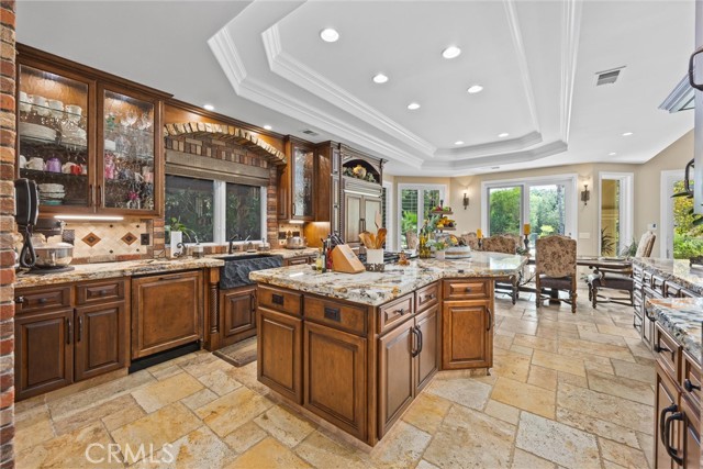 Detail Gallery Image 51 of 75 For 14025 Yokuts, Bakersfield,  CA 93306 - 4 Beds | 5 Baths