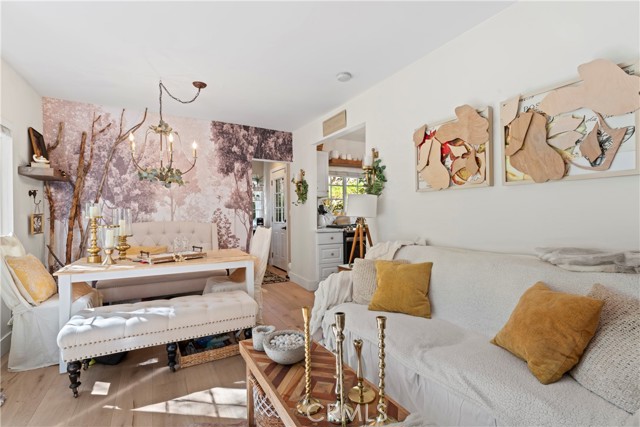 29613 Hook Creek Road, Cedar Glen CA: https://media.crmls.org/medias/b61e5d01-acbe-4530-b5f1-02ea59b78100.jpg