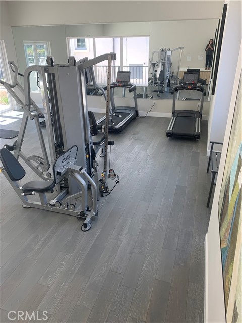 5 Brookline Avenue, Phillips Ranch CA: https://media.crmls.org/medias/b61ec86d-f75d-452e-abef-daea8bf1d024.jpg
