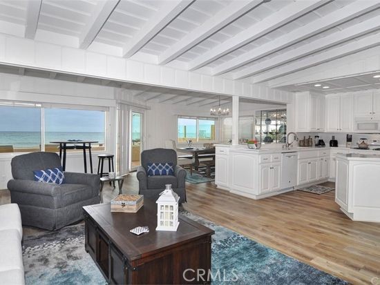 Detail Gallery Image 28 of 44 For 35325 Beach Rd, Dana Point,  CA 92624 - 4 Beds | 2/1 Baths