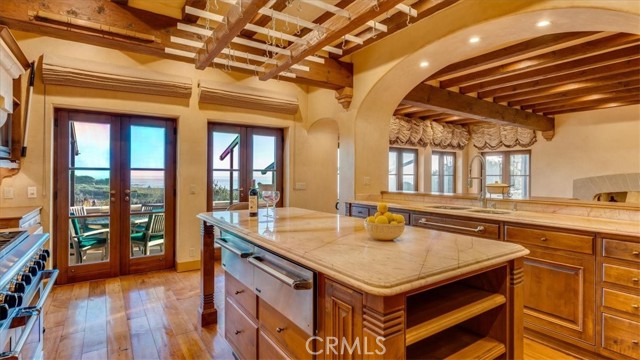 Image 15 of 74 For 5710 Moonstone Beach