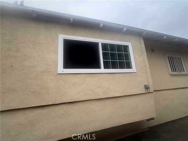 Detail Gallery Image 7 of 31 For 2129 30th W 30th St, Los Angeles,  CA 90018 - 4 Beds | 1 Baths