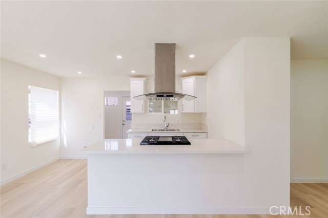 Detail Gallery Image 10 of 45 For 611 Davis, Glendale,  CA 91201 - 2 Beds | 2 Baths
