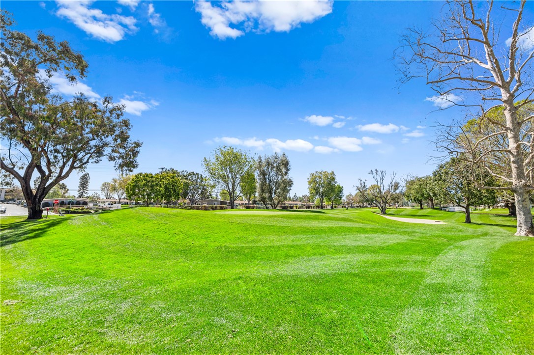 Detail Gallery Image 30 of 34 For 1542 35j Merion Way 35j,  Seal Beach,  CA 90740 - 1 Beds | 1 Baths