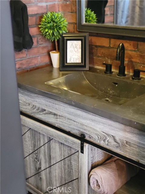 Detail Gallery Image 21 of 36 For 1635 Covina Blvd, San Dimas,  CA 91773 - 3 Beds | 2 Baths