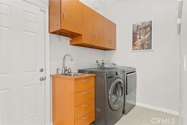 Detail Gallery Image 15 of 30 For 5615 W 78th St, Westchester,  CA 90045 - 4 Beds | 3/1 Baths