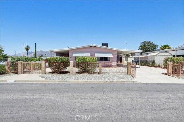 Detail Gallery Image 1 of 45 For 43740 Payne Avenue, Hemet,  CA 92544 - 2 Beds | 2 Baths