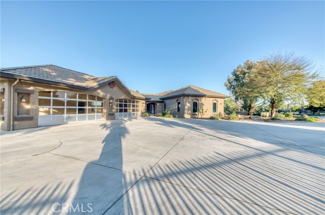 Detail Gallery Image 18 of 73 For 10425 Avenue 25, Chowchilla,  CA 93610 - 4 Beds | 4 Baths