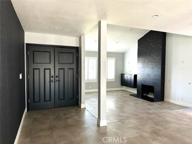 1063 Redding Avenue, Costa Mesa CA: https://media.crmls.org/medias/b622bb4a-4228-439a-874f-1a54e1ff1dcb.jpg