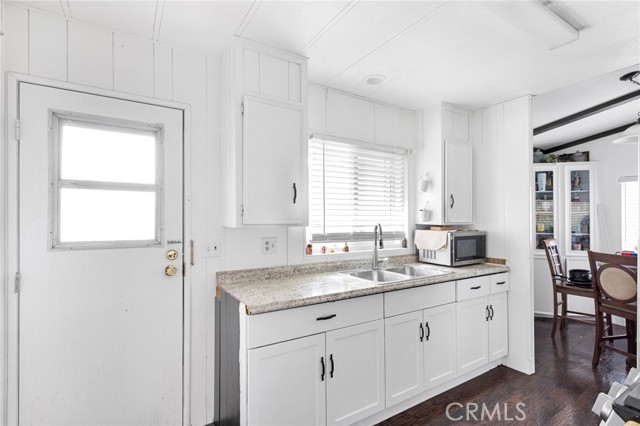 Detail Gallery Image 14 of 39 For 1414 W Central #34,  Brea,  CA 92821 - 2 Beds | 2 Baths