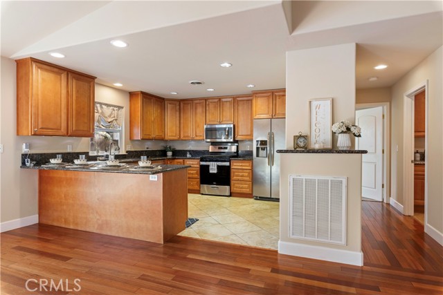 Detail Gallery Image 10 of 40 For 10178 El Dorado, Kelseyville,  CA 95451 - 3 Beds | 2 Baths