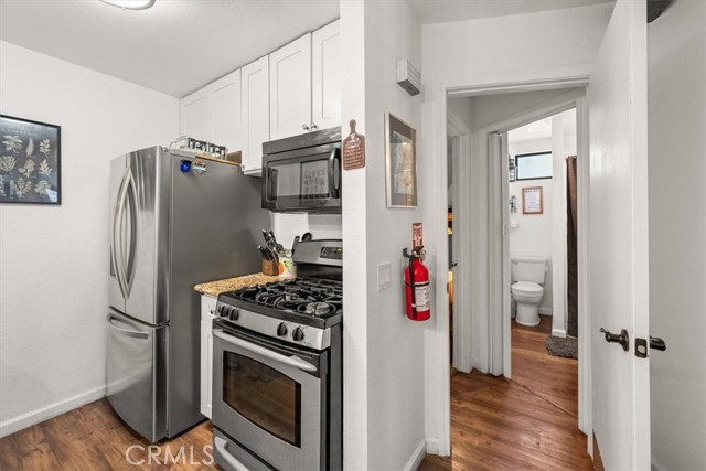 Detail Gallery Image 6 of 24 For 760 Blue Jay #1,  Big Bear Lake,  CA 92315 - 3 Beds | 3 Baths