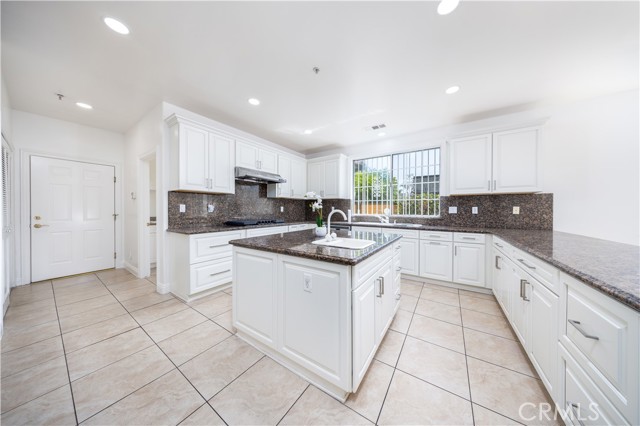 Detail Gallery Image 21 of 44 For 68 E Longden Ave, Arcadia,  CA 91006 - 5 Beds | 4/1 Baths