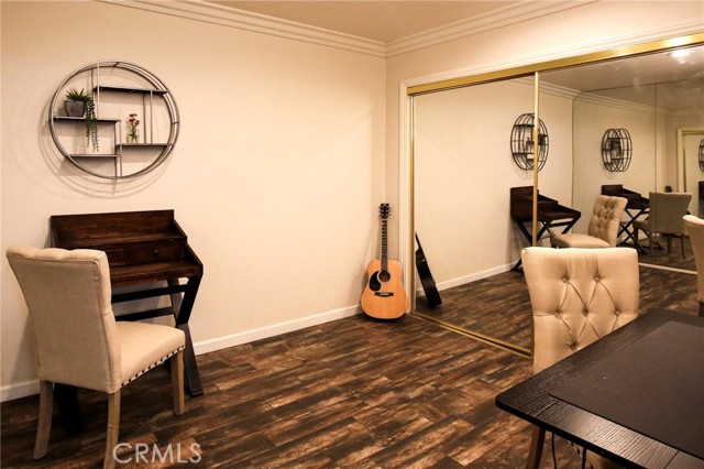 Detail Gallery Image 17 of 25 For 14141 Dickens #111,  Sherman Oaks,  CA 91423 - 2 Beds | 2 Baths